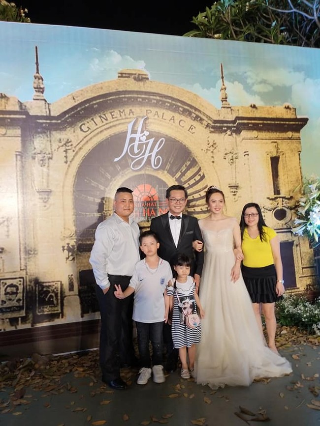 Kết hôn ở tuổi 46, NSND Trung Hiếu một lần chơi lớn, biến đám cưới lần 3 tại Hà Nội thành Đại hội Hội Nghệ sĩ sân khấu Việt Nam - Ảnh 10.