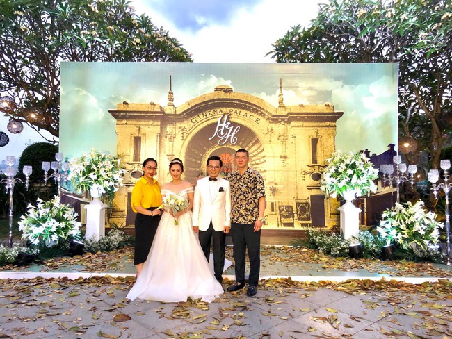 Kết hôn ở tuổi 46, NSND Trung Hiếu một lần chơi lớn, biến đám cưới lần 3 tại Hà Nội thành Đại hội Hội Nghệ sĩ sân khấu Việt Nam - Ảnh 1.