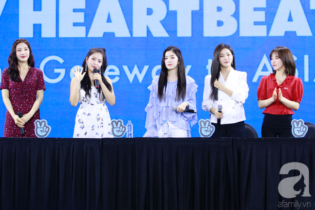 Lần đầu đến Việt Nam, nhóm nhạc nữ Red Velvet tiết lộ có làn da xinh đẹp nhờ bí quyết này - Ảnh 1.
