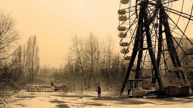 33 năm sau khi thảm họa nổ nhà máy hạt nhân Chernobyl đi qua bỏ lại thị trấn hoang vu vắng bóng người và những câu chuyện kể rùng rợn - Ảnh 10.