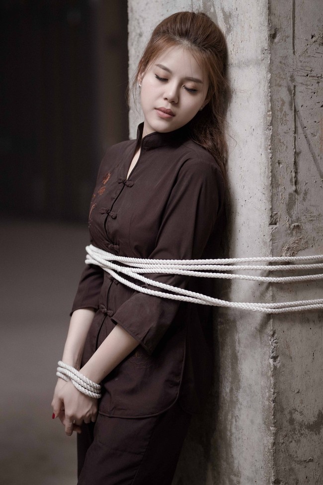 Hot girl 9x bị đồn yêu Hồ Việt Trung: Tôi say nắng anh ấy, cũng không ngại yêu người đã từng ly hôn và có con riêng! - Ảnh 9. Hot girl 9x bị đồn yêu Hồ Việt Trung: Tôi say nắng anh ấy, cũng không ngại yêu người đã từng ly hôn và có con riêng! - Ảnh 9.