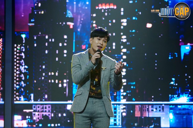 Thu Phương đỏ bừng mặt khi được chàng võ sĩ công khai thả thính: Khi cô đơn anh gọi tên Phương! - Ảnh 3. Thu Phương đỏ bừng mặt khi được chàng võ sĩ công khai thả thính: Khi cô đơn anh gọi tên Phương! - Ảnh 3.