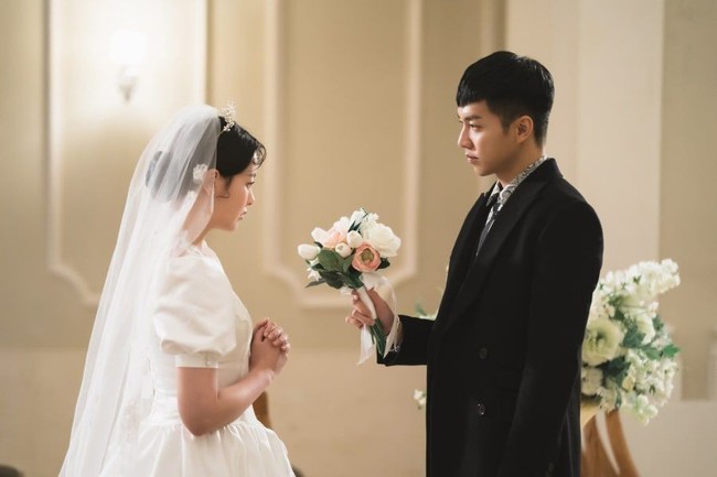 Nhân ngày sinh nhật con trai, tôi mua quà đến tặng nhưng 1 câu nói của thằng bé khiến tôi nhận ra mình là kẻ tội đồ - Ảnh 1. Nhân ngày sinh nhật con trai, tôi mua quà đến tặng nhưng 1 câu nói của thằng bé khiến tôi nhận ra mình là kẻ tội đồ - Ảnh 1.