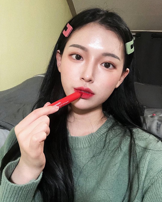 “Glass skin” của người Hàn hay “Mochi Skin” như gái Nhật: Đâu mới là bí kíp giúp bạn có làn da hoàn mỹ? - Ảnh 2.