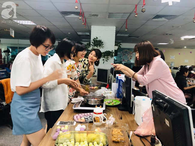 Dân công sở rộn ràng khoe không khí Tết Hàn thực sớm ở khắp công ty, đem cả bếp lên văn phòng nặn bánh trôi - Ảnh 7.