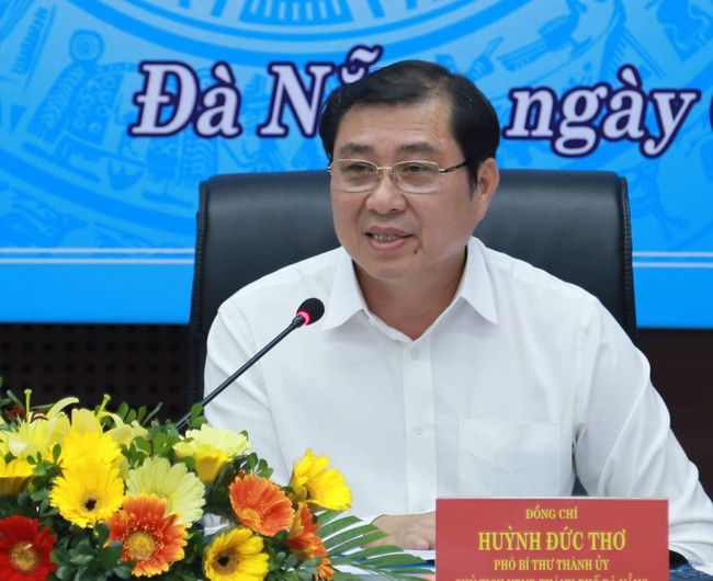 Chủ tịch TP Đà Nẵng: Người nào sai sẽ có pháp luật xử lý nghiêm minh, nhưng sau họ còn có cả gia đình - Ảnh 1.