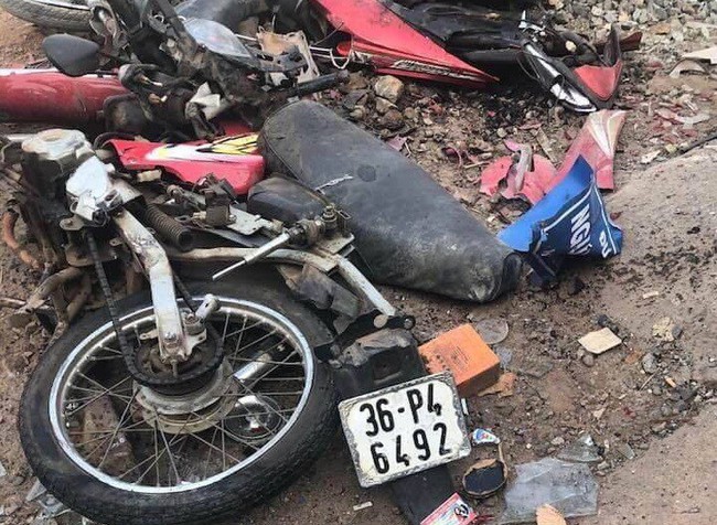 Bình Phước: Xe tải tông một loạt người đi xe máy, một phụ nữ chết thảm - Ảnh 3.