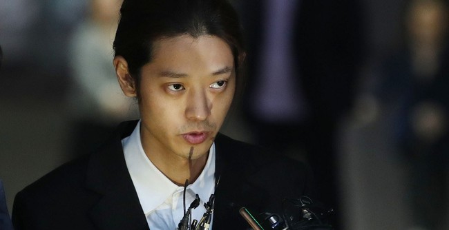Tìm ra gia thế khủng của quý tử trong chatroom do Jung Joon Young cầm đầu: Con trai giám đốc cấp cao tập đoàn Samsung - Ảnh 2.
