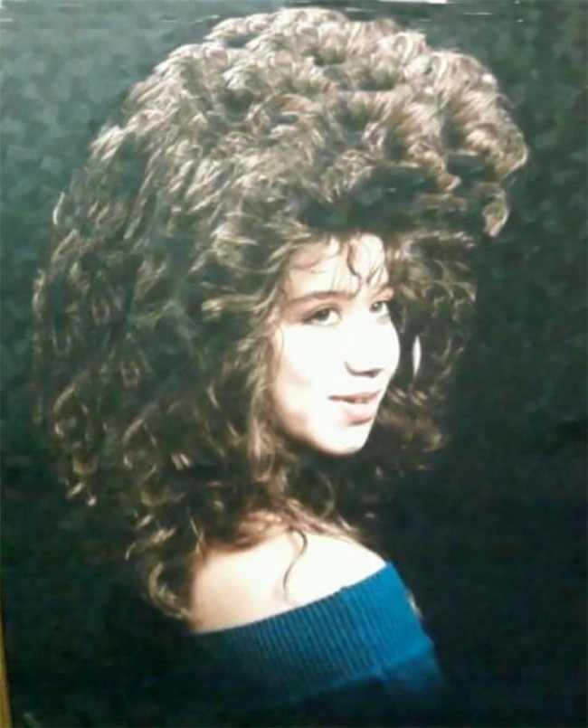 Những mái tóc có cho tiền bạn cũng không dám làm nhưng lại là xu hướng làm đẹp của chị em trong thập niên 80 - Ảnh 6.