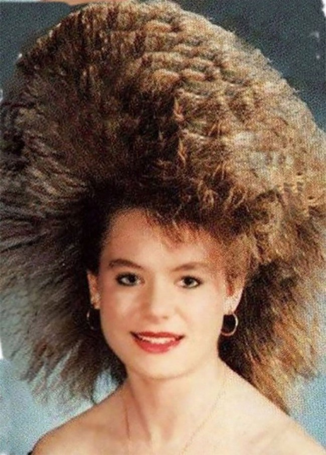 Những mái tóc có cho tiền bạn cũng không dám làm nhưng lại là xu hướng làm đẹp của chị em trong thập niên 80 - Ảnh 16.
