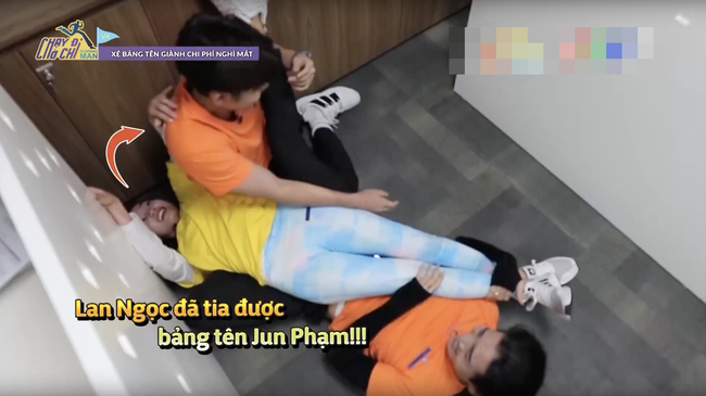 Chơi lầy ở Running Man, Trấn Thành bị xé bảng tên hội đồng mà không ai thương: Trả nghiệp là đáng đời! - Ảnh 5. Chơi lầy ở Running Man, Trấn Thành bị xé bảng tên hội đồng mà không ai thương: Trả nghiệp là đáng đời! - Ảnh 5.