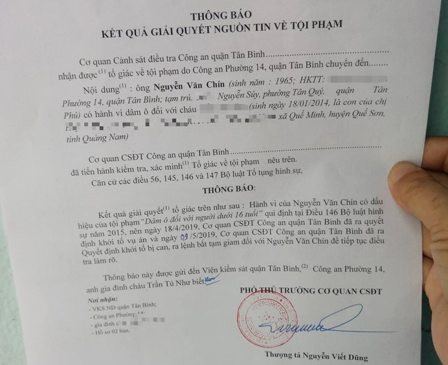 Tạm giam gã xe ôm 60 tuổi sàm sỡ bé gái 5 tuổi tại phòng trọ sau gần 1 tháng người mẹ làm đơn tố cáo - Ảnh 3.