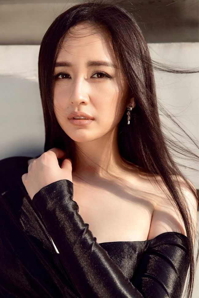 Mai Phương Thúy tái xuất showbiz sau nhiều năm ở ẩn, đảm nhận vai trò quan trọng tại Miss World Việt Nam 2019 - Ảnh 2.