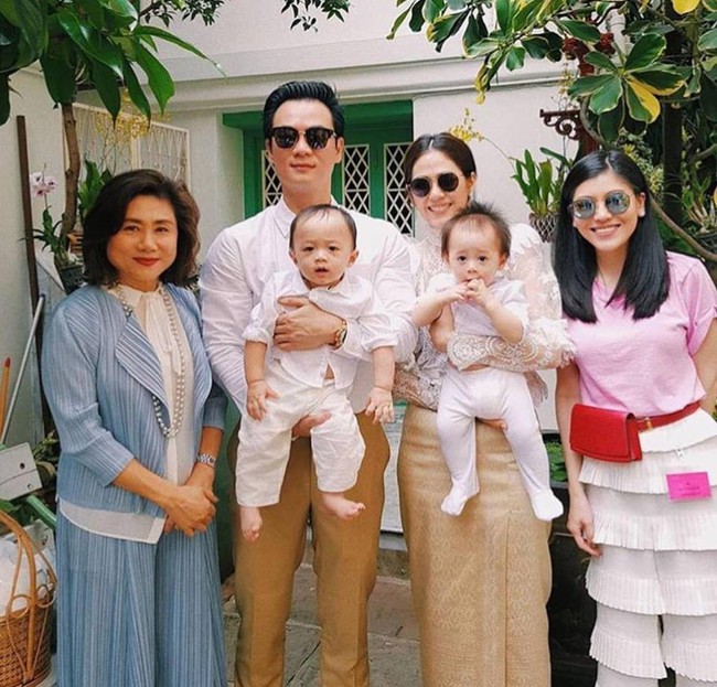 Cuộc đời như mơ của Phạm Băng Băng xứ Thái Chompoo Araya: Chồng tỉ phú điển trai cưng chiều, 2 quý tử đắt giá từ bé - Ảnh 9. Cuộc đời như mơ của Phạm Băng Băng xứ Thái Chompoo Araya: Chồng tỉ phú điển trai cưng chiều, 2 quý tử đắt giá từ bé - Ảnh 9.