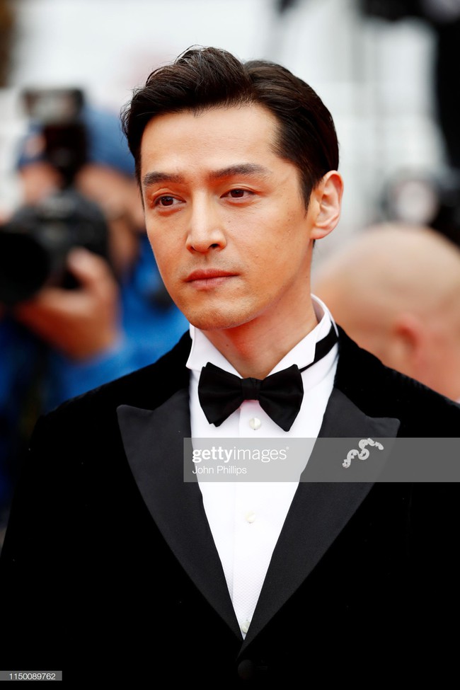Thảm đỏ Cannes ngày thứ 5: Sao Hollywood đuối sức, dàn sao Hoa ngữ xúng xính váy áo khoe sắc, đáng chú ý nhất là người đàn ông này  - Ảnh 3.