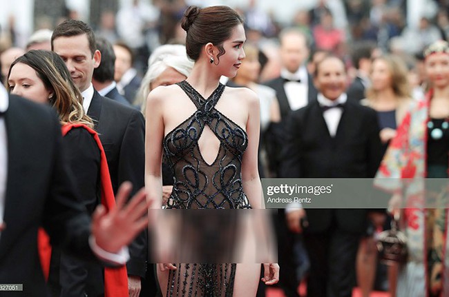 Tiết lộ gây shock từ NTK Đỗ Long: Ngọc Trinh hoàn toàn không mặc nội y trong bộ đồ hở bạo tại Cannes - Ảnh 3.