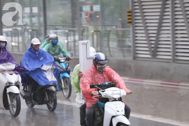 Tạm hết nắng nóng, Hà Nội và nhiều tỉnh sẽ có mưa giông trên diện rộng, TP.HCM mưa to trong 10 ngày tới - Ảnh 2.