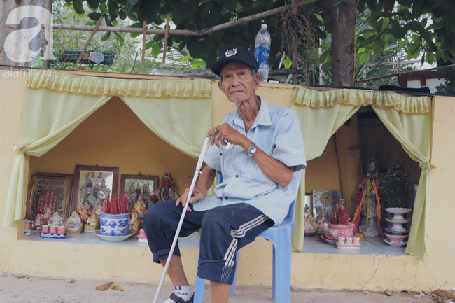 Chuyện tình sâu đậm của ông cụ 85 tuổi, hàng ngày đi lượm ve chai, bán vé dò nuôi vợ liệt giường - Ảnh 11.