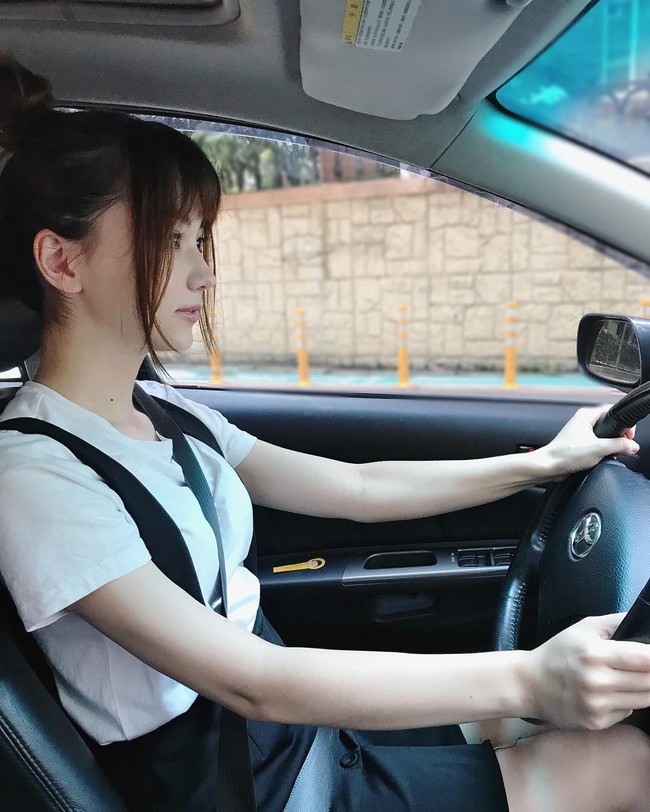 Dân mạng xuýt xoa không thể rời mắt trước vẻ đẹp như tranh vẽ của nữ kỳ thủ được ví là nàng tiên cờ vây, vừa xinh đẹp lại có trí tuệ hơn người - Ảnh 16. Dân mạng xuýt xoa không thể rời mắt trước vẻ đẹp như tranh vẽ của nữ kỳ thủ được ví là nàng tiên cờ vây, vừa xinh đẹp lại có trí tuệ hơn người - Ảnh 16.