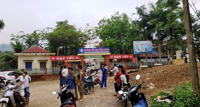 Bộ GD&ĐT ra chỉ đạo khẩn vụ 6 cô trò trường tiểu học Đồng Lương bị chém thương vong - Ảnh 1.