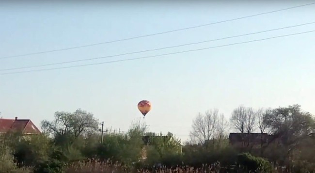 Bé gái 11 tuổi thoát chết thần kì khi bay một mình khoảng 12km trên khinh khí cầu - Ảnh 4.