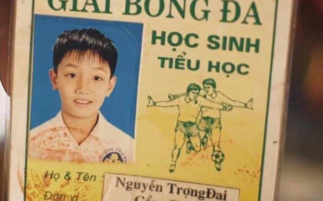 Cười đổ ghế với loạt ảnh thơ ấu mới hé lộ của dàn cầu thủ Việt: Đức Huy chất từ bé, bất ngờ nhất là Lâm Tây - Ảnh 8.