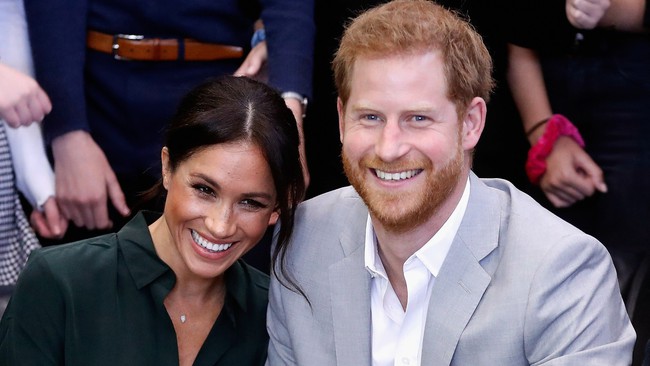 Vợ chồng Meghan bị cáo buộc đã lừa dối công chúng về việc sinh em bé Sussex nhưng đằng sau đó là một góc khuất ít ai biết - Ảnh 1.