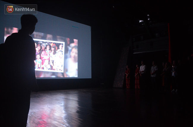 Xúc động đêm diễn ủng hộ gia đình nữ nhân viên Nhà hát Kịch Việt Nam bị ô tô tông tử vong: 200 khán giả rơi nước mắt - Ảnh 8.
