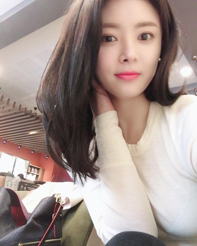 Tìm ra nữ diễn viên Hàn bị đâm tử vong trong tai nạn liên hoàn: Cựu idol đẹp mỹ miều, qua đời chỉ sau 2 tháng cưới - Ảnh 5.