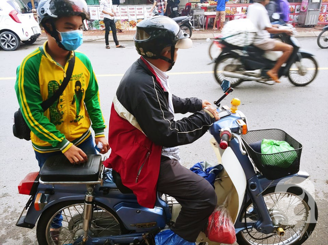 Hàng trăm người đổ xô bán Emoji theo trào lưu ở Sài Gòn, kiếm tiền triệu - Ảnh 15.
