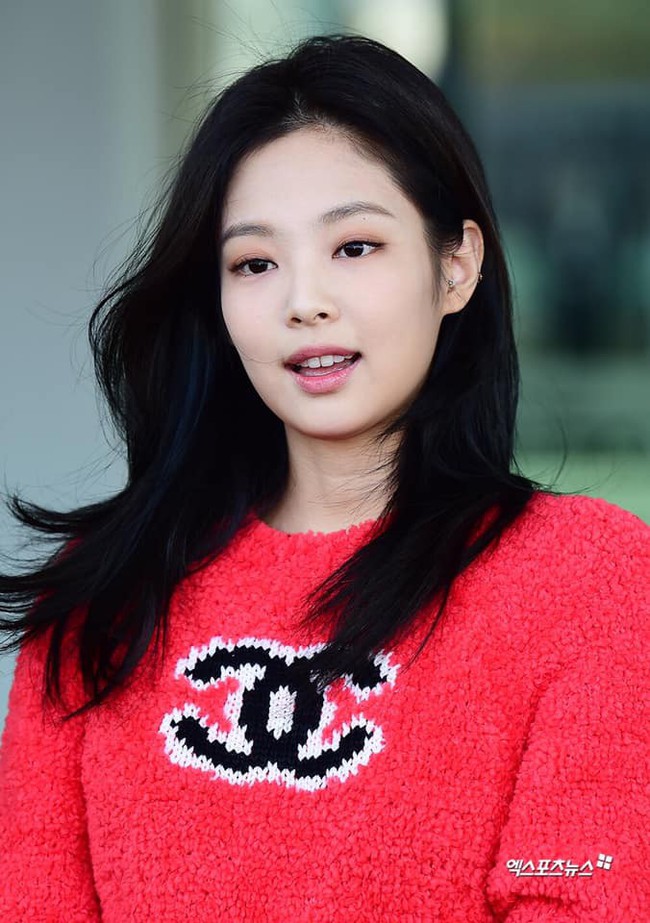 Phượng Chanel và Jennie (Black Pink): Khi hai &quot;nàng thơ của Chanel&quot; đụng hàng, thật khó để phân định ai hơn ai - Ảnh 5.