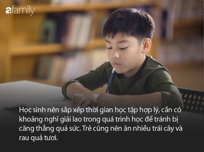 Thức khuya làm bài tập ôn thi, sáng hôm sau, bé trai 13 tuổi bị chẩn đoán mắc bệnh viêm não tự miễn - Ảnh 2. Thức khuya làm bài tập ôn thi, sáng hôm sau, bé trai 13 tuổi bị chẩn đoán mắc bệnh viêm não tự miễn - Ảnh 2.