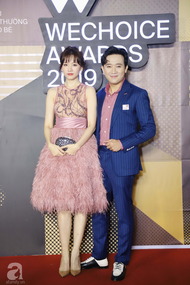 Thảm đỏ WeChoice Awards 2019 khủng nhất đầu năm của Vbiz: Ngọc Trinh - Vũ Khắc Tiệp xuất hiện sau lùm xùm nợ nần, Hoa hậu Hương Giang gây sốc với thân hình gầy gò - Ảnh 19.