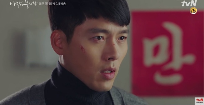 &quot;Crash Landing On You&quot; tập 9: Hyun Bin cãi tay đôi với bố lẫn hôn thê khi hay tin Son Ye Jin sắp mất mạng - Ảnh 3.