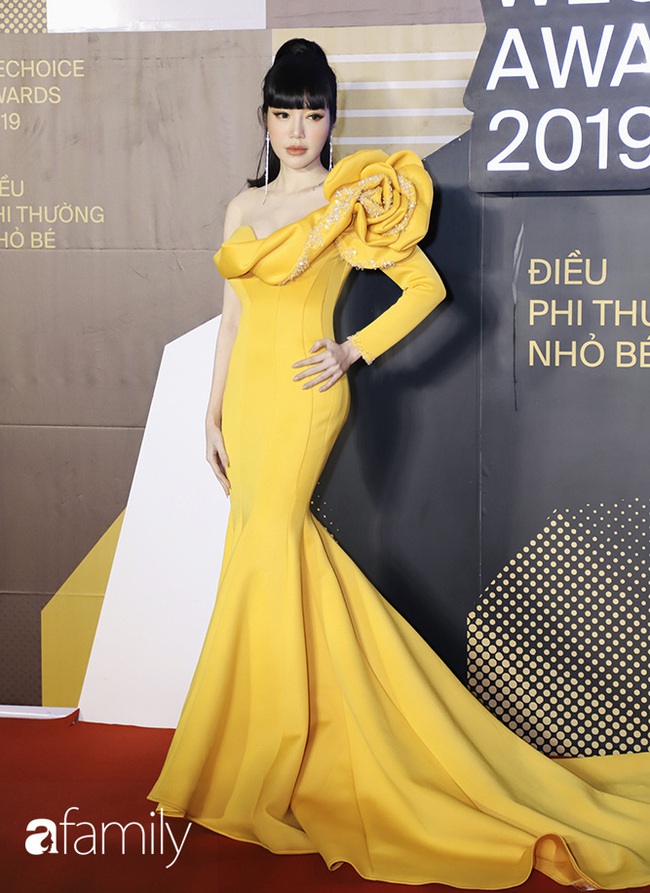 Màu vàng chứng tỏ Hoàng gia: Loạt nữ nhân hóa thành nữ thần vương giả nhờ chọn gam màu quyền lực này lên thảm đỏ WeChoice Awards 2019 - Ảnh 12.