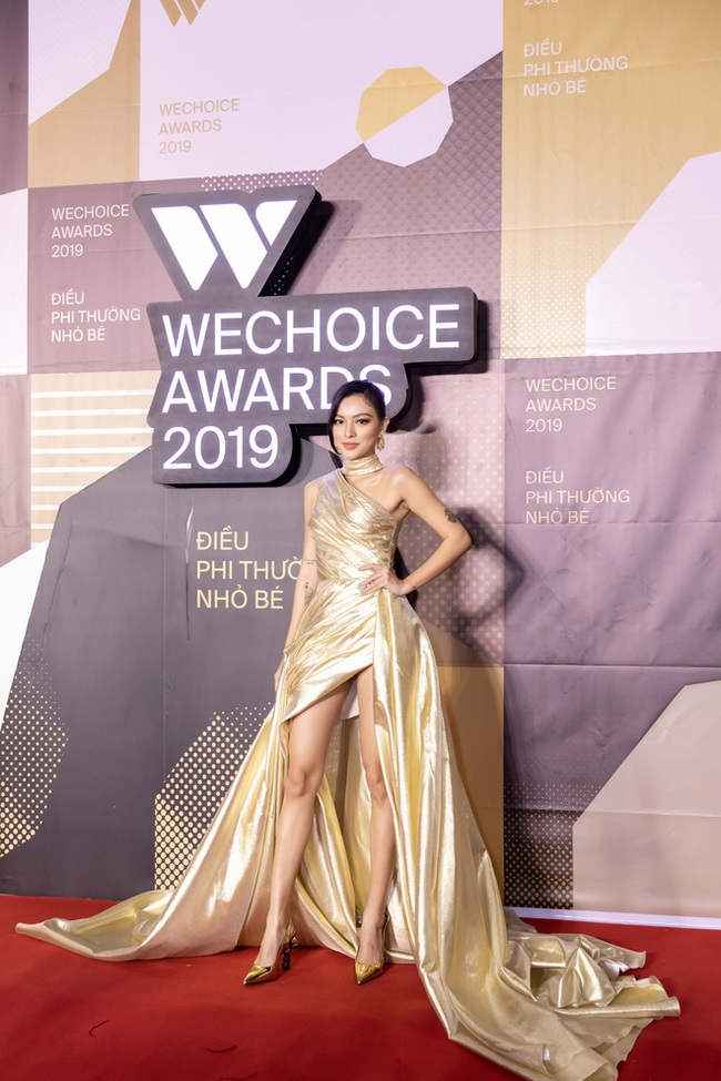 Màu vàng chứng tỏ Hoàng gia: Loạt nữ nhân hóa thành nữ thần vương giả nhờ chọn gam màu quyền lực này lên thảm đỏ WeChoice Awards 2019 - Ảnh 5.