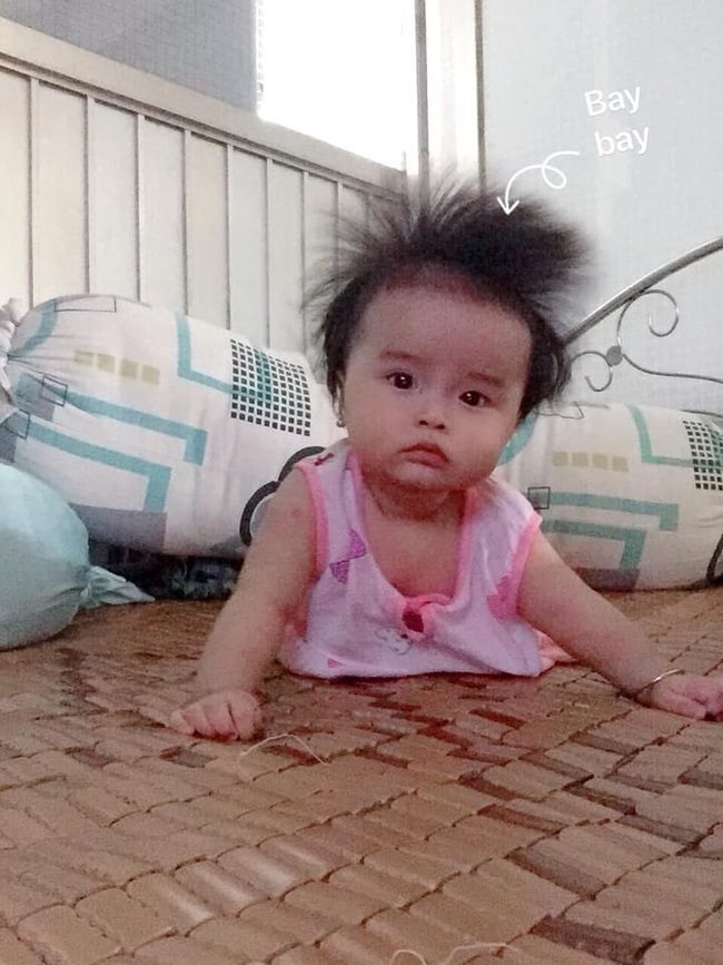 Cô nhóc 3 tháng tuổi có mái tóc dày và xù bông như trẻ 2 - 3 tuổi khiến nhiều người ngỡ ngàng - Ảnh 11.