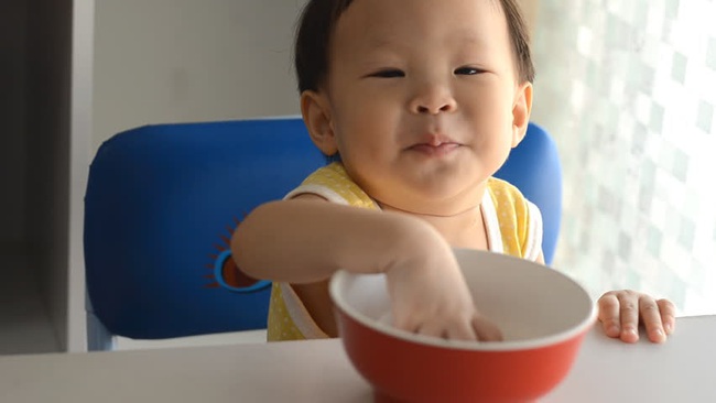 Chuyên gia gợi ý bố mẹ cách hạn chế trẻ ăn bánh kẹo trong ngày Tết - Ảnh 4.