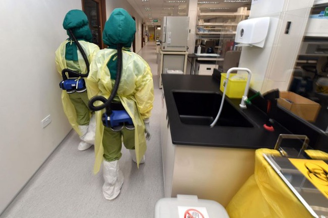 Singapore xác nhận trường hợp đầu tiên nhiễm viêm phổi Vũ Hán, châu Á thực sự rơi vào chấn động mạnh về bệnh tật lây nhiễm gây tử vong nhanh - Ảnh 1.