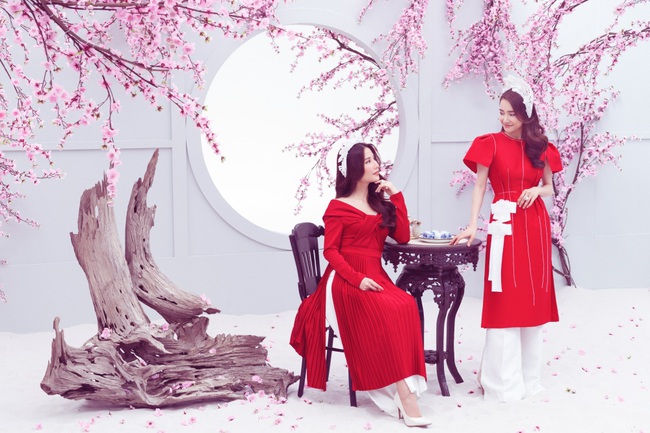 "Chị chị em em" Nhã Phương - Diễm My 9x đẹp xuất thần trong bộ ảnh đón xuân Canh Tý - Ảnh 2. "Chị chị em em" Nhã Phương - Diễm My 9x đẹp xuất thần trong bộ ảnh đón xuân Canh Tý - Ảnh 2.