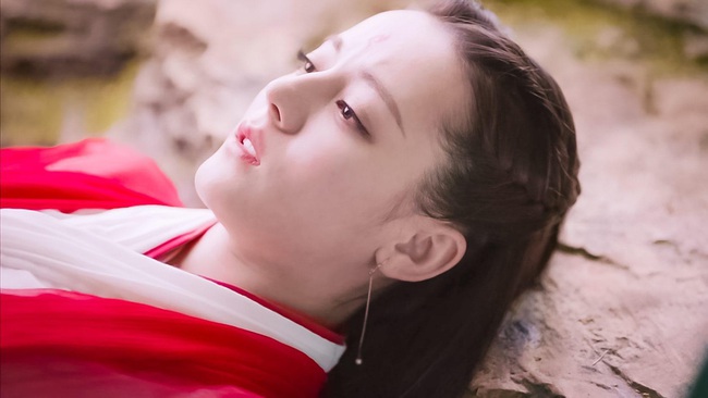 "Tam sinh tam thế Chẩm thượng thư": Phượng Cửu - Địch Lệ Nhiệt Ba mới gần gũi với Đ&ocirc;ng Hoa đ&atilde; c&oacute; bầu?  - Ảnh 3.