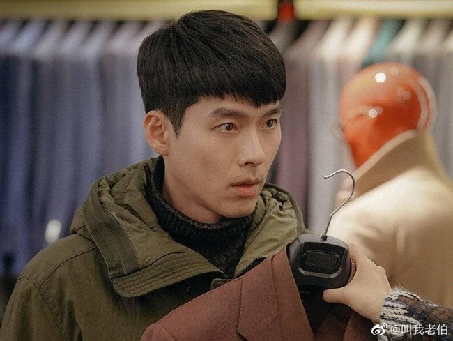 &quot;Crash Landing On You&quot; tập 11: Khán giả náo loạn cảnh Hyun Bin được Son Ye Jin đưa đi mua đồ đẹp, &quot;tút tát&quot; nhan sắc hóa nam thần - Ảnh 3.