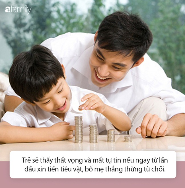 &quot;Bố mẹ ơi! cho con ít tiền tiêu vặt&quot;, 3 phản ứng của 3 gia đình dưới đây vô tình gây hại cho con nhưng rất nhiều người mắc phải  - Ảnh 4.