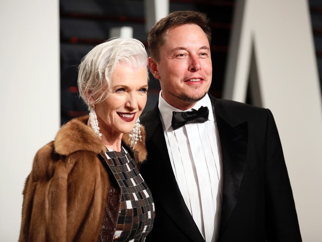 Cuộc đời của Maye Musk: Người phụ nữ &quot;siêu anh hùng&quot; đứng đằng sau sự thành công của tỷ phú thiên tài Elon Musk - Ảnh 14.