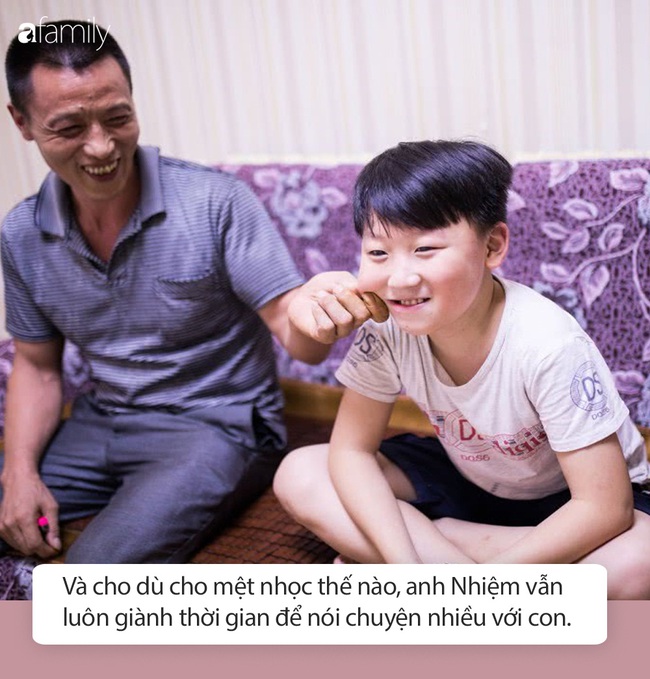 D&ugrave; bản th&acirc;n l&agrave; người &iacute;t học, nhưng c&aacute;ch nu&ocirc;i dạy con theo phương ph&aacute;p trực quan của người bố phu khu&acirc;n v&aacute;c nổi tiếng một thời vẫn đ&aacute;ng để nhiều cha mẹ học hỏi - Ảnh 7.