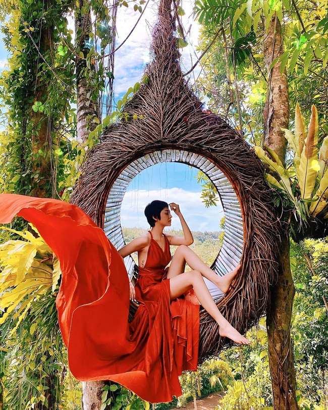 Bảo Anh đăng ảnh gợi cảm ở Bali, cộng đồng mạng liền đặt nghi vấn hẹn hò đi du lịch cùng Isaac - Ảnh 3.