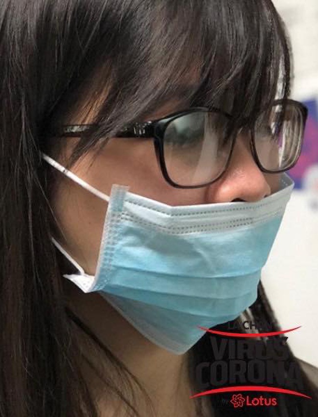 "Cứ đeo khẩu trang là chống virus corona" và sự thật khiến nhiều người bất ngờ khi nghe chuyên gia phân tích - Ảnh 1. Đeo khẩu trang có thật chỉ cần che mũi, che miệng là đủ để tạo "lá chắn" vững vàng trước virus corona hay không? - Ảnh 1.