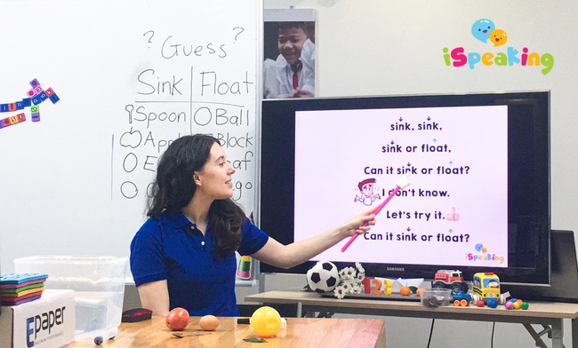 iSpeaking: "C&ugrave;ng con &ocirc;n tập tốt - đợi m&ugrave;a dịch đi qua" - Ảnh 2.