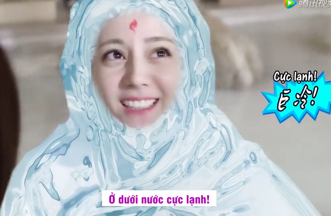 "Tam sinh tam thế Chẩm thượng thư": Sự thật sau cảnh lột áo tắm hồ của Địch Lệ Nhiệt Ba, nàng run rẩy cực đáng thương - Ảnh 6. "Tam sinh tam thế Chẩm thượng thư": Sự thật sau cảnh lột áo tắm hồ của Địch Lệ Nhiệt Ba, nàng run rẩy cực đáng thương - Ảnh 6.