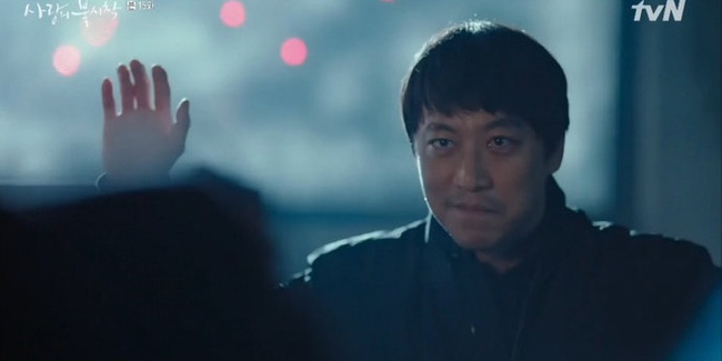 &quot;Crash Landing On You&quot; tập 15: Hyun Bin cắt đứt quan hệ với Son Ye Jin, khán giả đau lòng đưa video lên thẳng top 1 Naver - Ảnh 2.